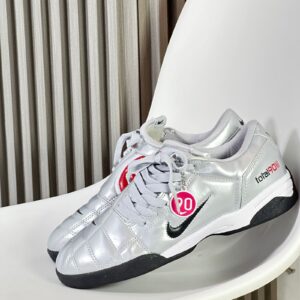NIKE TOTAL 90 CHULO NEGRO
