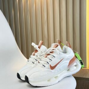 NIKE BALLELI X GUO CHULO CAFE