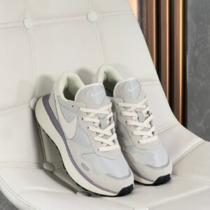 NIKE INTERNACIONAL LILA