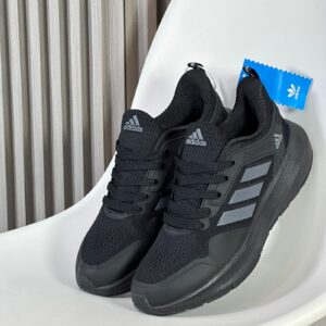ADIDAS BOUNCE TODA NEGRA